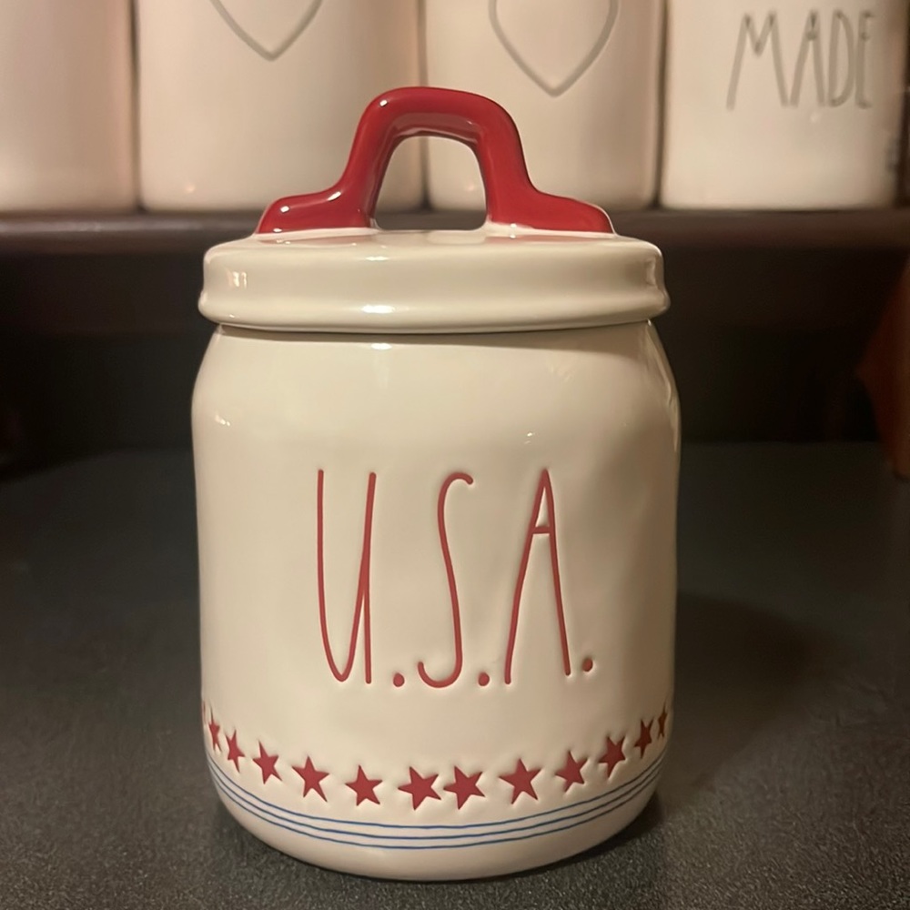 Rae Dunn USA canister